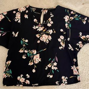 Floral top